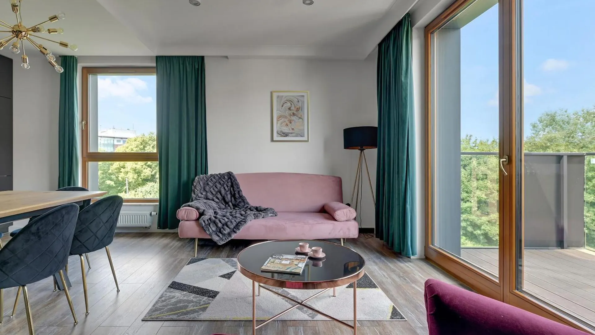 Front Park Apartments With Parking By Lion Apartments Gdańsk