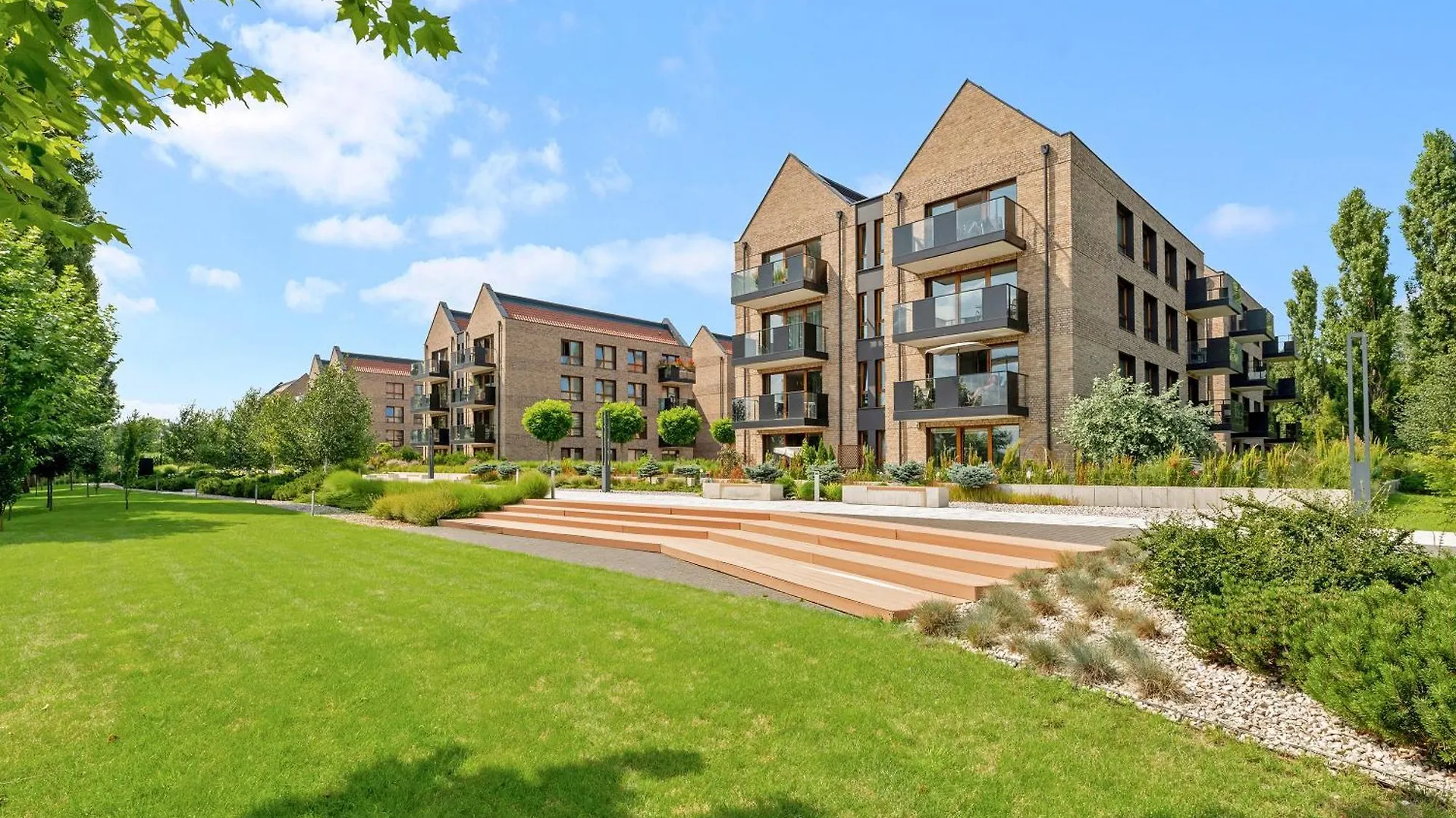 Front Park Apartments With Parking By Lion Apartments Gdańsk