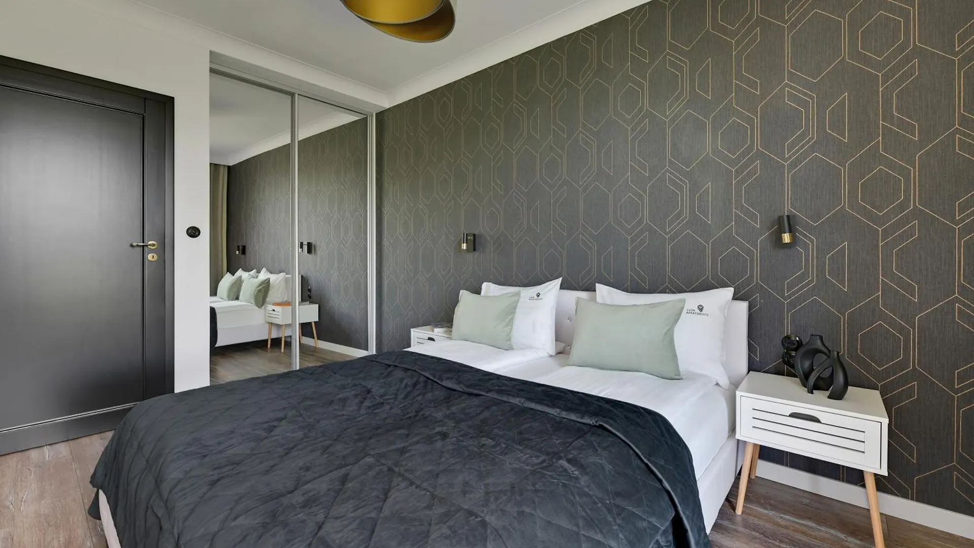 Front Park Apartments With Parking By Lion Apartments Gdansk