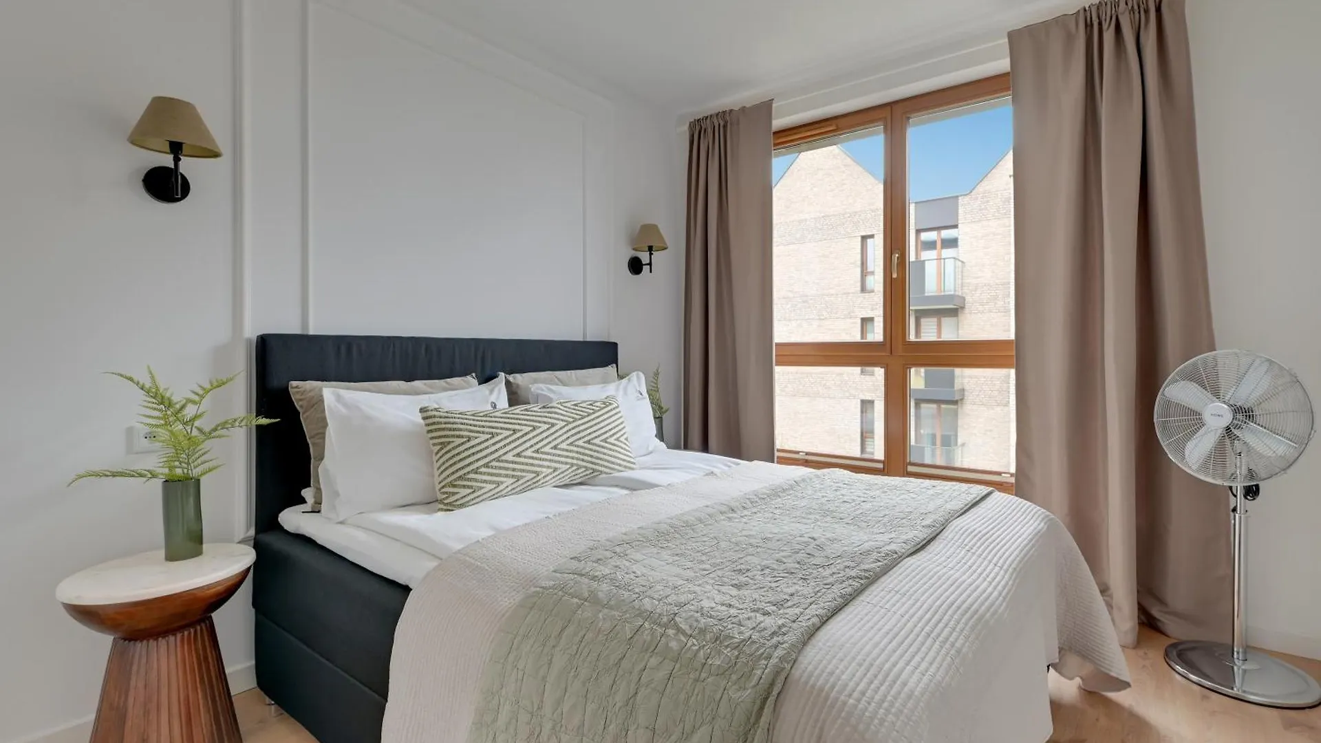 Front Park Apartments With Parking By Lion Apartments Gdansk Polonia